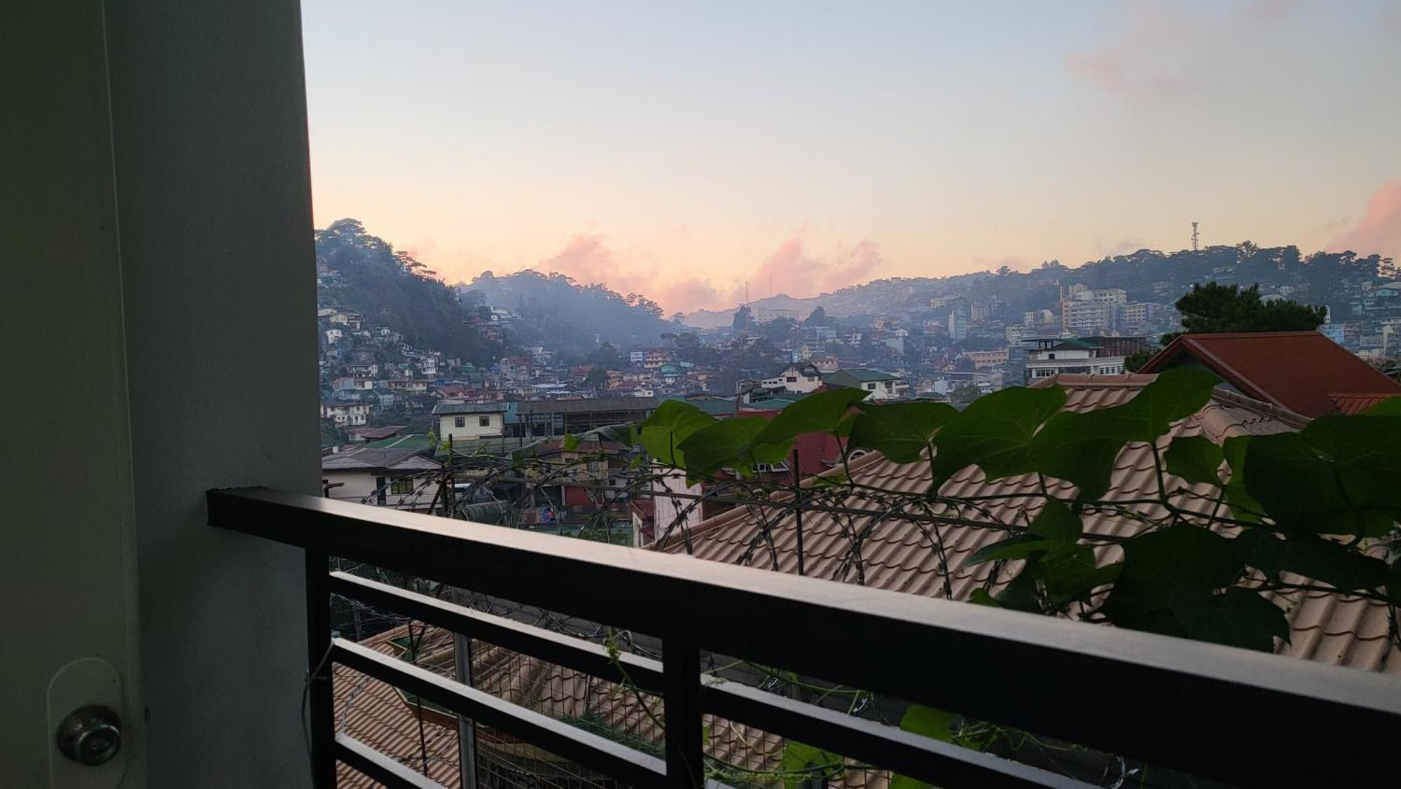 Ferienwohnung Finteo Skylands Premium Baguio City Zimmer foto